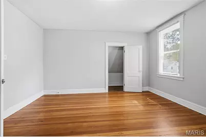 8941 Forest Avenue, Saint Louis, MO 63114 - Photo 14