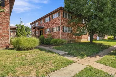 6739 Highland House Court, Unincorporated, MO 63123 - Photo 2
