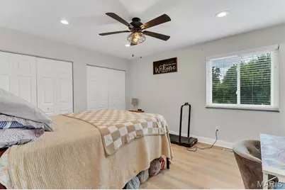 2732 Cathedral Drive, Saint Louis, MO 63129 - Photo 22