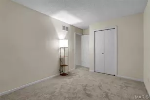 409 E 11th Street E, Washington, MO 63090 - Photo 16