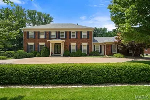 233 Brooktrail Ct, Creve Coeur, MO 63141 - Photo 1
