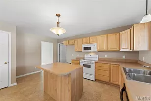 131 Majestic Lakes Blvd, Unincorporated, MO 63362 - Photo 10