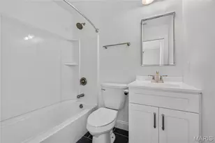 146 Girard Pl, Kirkwood, MO 63122 - Photo 38