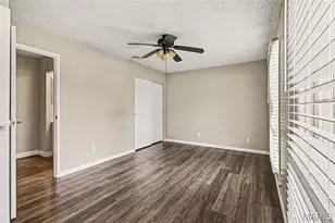670 Brookstone Dr, Florissant, MO 63033 - Photo 6
