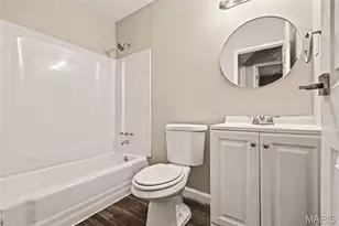 670 Brookstone Dr, Florissant, MO 63033 - Photo 18