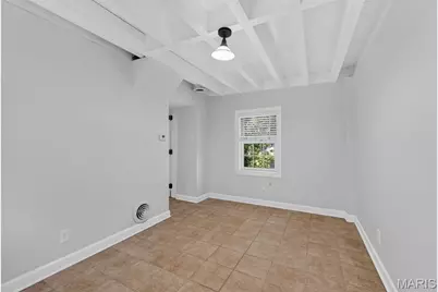 933 S Central Avenue, Clayton, MO 63105 - Photo 4