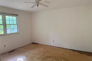 507 Crestview St, Cuba, MO 65453 - Photo 10