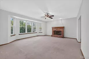 403 Kacey Ln, Ballwin, MO 63021 - Photo 8