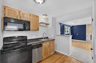 1971 Vinita Dr, Saint Louis, MO 63114 - Photo 10