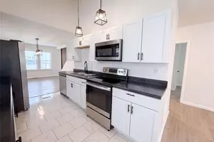 4091 Blow St, Saint Louis, MO 63116 - Photo 2