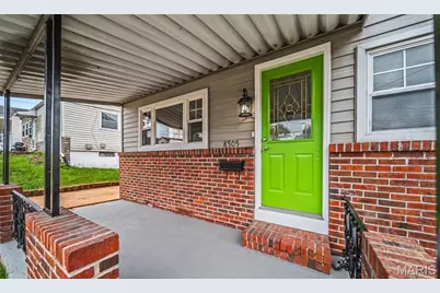 8505 Pilot Avenue, Saint Louis, MO 63123 - Photo 4