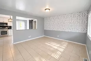 150 N St Charles St, Florissant, MO 63031 - Photo 8