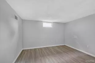 665 Redwing Dr, Florissant, MO 63031 - Photo 20