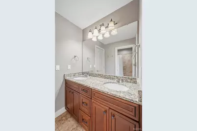 11719 Lindemere Drive, Des Peres, MO 63131 - Photo 38