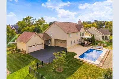 11719 Lindemere Drive, Des Peres, MO 63131 - Photo 4