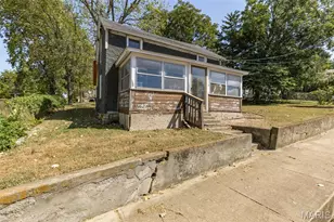 212 Adams St, Park Hills, MO 63601 - Photo 2