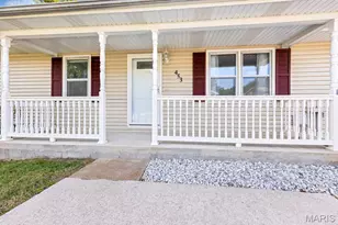 453 Michelle Dr, Washington, MO 63090 - Photo 2