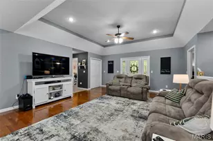 102 Stull Dr, Fenton, MO 63736 - Photo 8