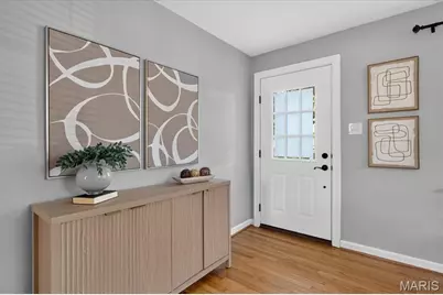 7737 Saint Albans Avenue, Richmond Heights, MO 63117 - Photo 2