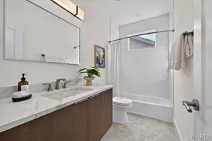 1018 Yale Ave, Saint Louis, MO 63117 - Photo 20