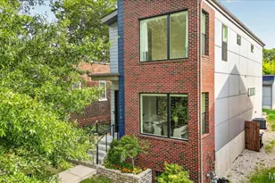 1018 Yale Ave, Saint Louis, MO 63117 - Photo 1