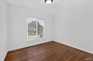 528 Ruthland Dr, Saint Louis, MO 63125 - Photo 10