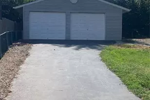 528 Ruthland Dr, Saint Louis, MO 63125 - Photo 8