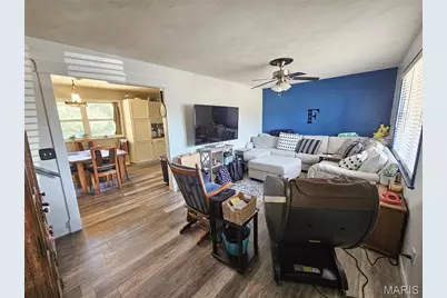 500 S Vandervoot Street, Desloge, MO 63601 - Photo 2
