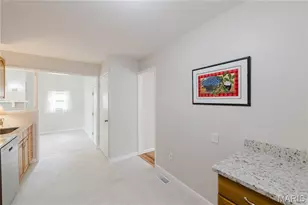 6 Citation Ct, Florissant, MO 63033 - Photo 4