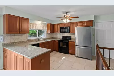 16500 Thunderhead Canyon Court, Ballwin, MO 63011 - Photo 12