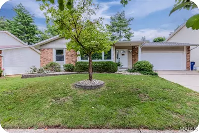1426 Nancy Lee Drive, Unincorporated, MO 63146 - Photo 1