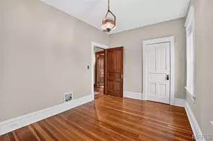 552 Clark St, Saint Charles, MO 63301 - Photo 40