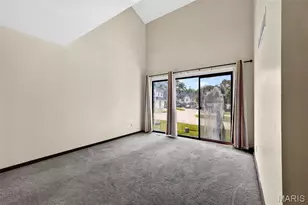 12428 Sea Ln Dr, Florissant, MO 63033 - Photo 10