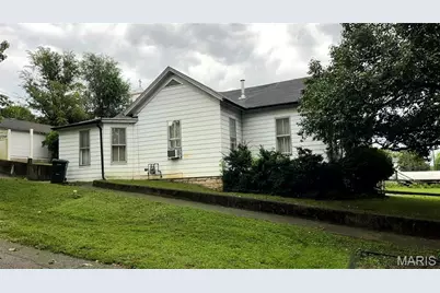 521 N 4th Street, Louisiana, MO 63353 - Photo 6