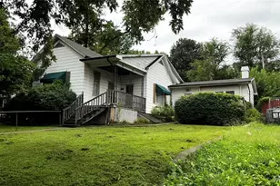 521 N 4th St, Louisiana, MO 63353 - Photo 4