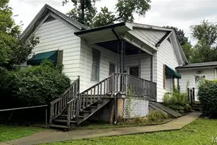 521 N 4th St, Louisiana, MO 63353 - Photo 2