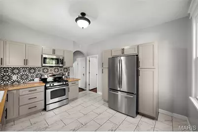 6733 Bonnie Avenue, Saint Louis, MO 63123 - Photo 6