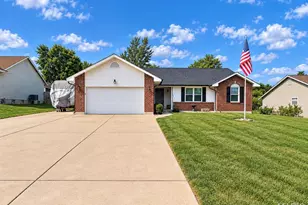1225 Shingle Oak Ct, Troy, MO 63379 - Photo 1