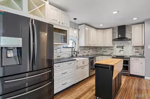 1052 Chesterfield Dr, Wentzville, MO 63385 - Photo 6