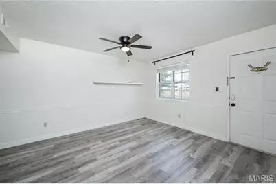 1447 Bobolink Place, Brentwood, MO 63144 - Photo 6