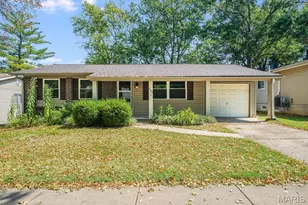 533 Golfwood Dr, Ballwin, MO 63021 - Photo 6