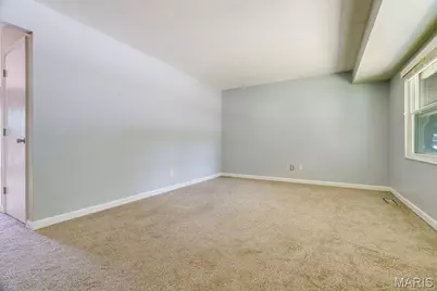 533 Golfwood Drive, Ballwin, MO 63021 - Photo 10