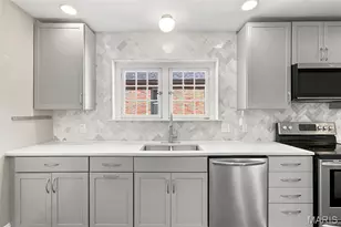 1105 North and South Rd, University City, MO 63130 - Photo 20