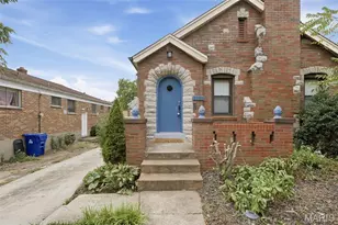 1105 North and South Rd, University City, MO 63130 - Photo 2