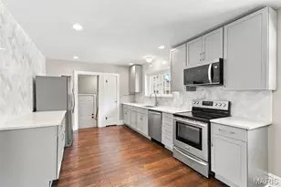 1105 North and South Rd, University City, MO 63130 - Photo 18
