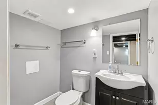 1105 North and South Rd, University City, MO 63130 - Photo 42