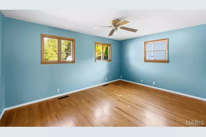 7 Valley Road, Saint Charles, MO 63303 - Photo 22