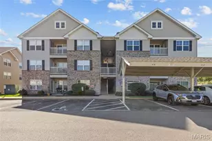 422 Bramblett Hills, O'Fallon, MO 63366 - Photo 2