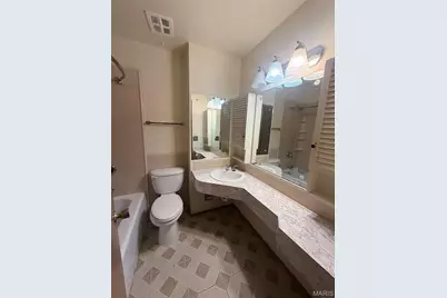 4458 Rhine Drive, Florissant, MO 63033 - Photo 10