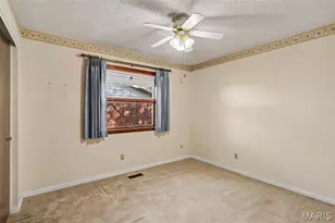 9311 Cinnabar Dr, Unincorporated, MO 63126 - Photo 18